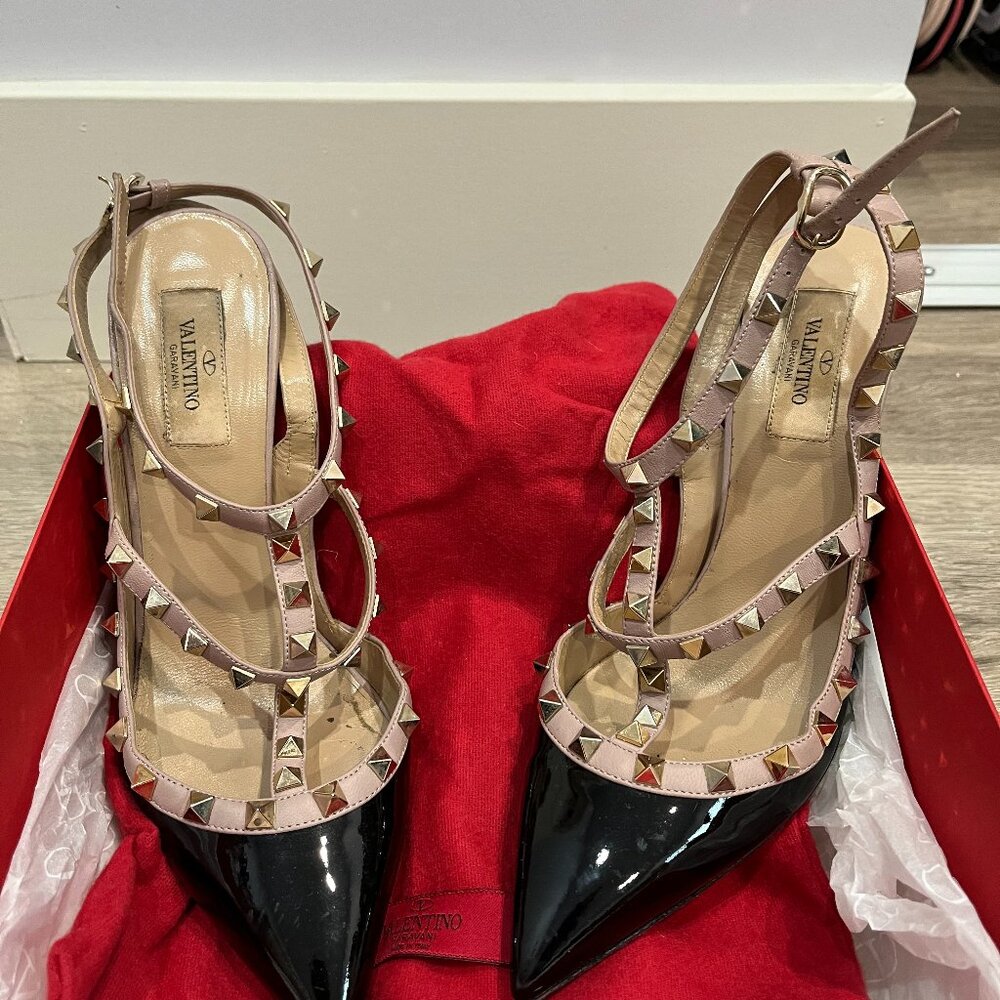 Valentino Garavani Rockstud 100 Two-tone patent leather pumps (worn twice) size